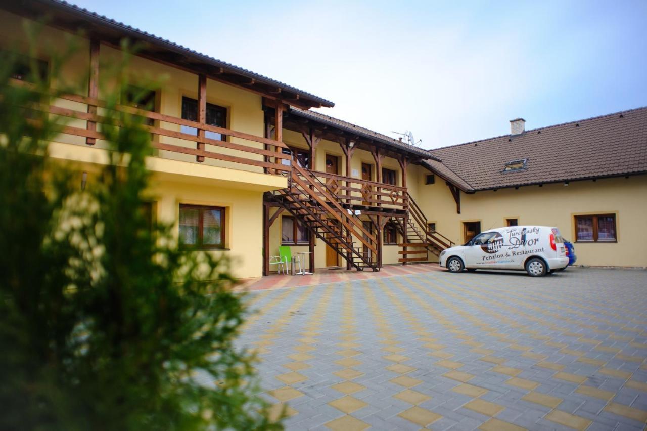 Hotel Turciansky Dvor à Martin Extérieur photo